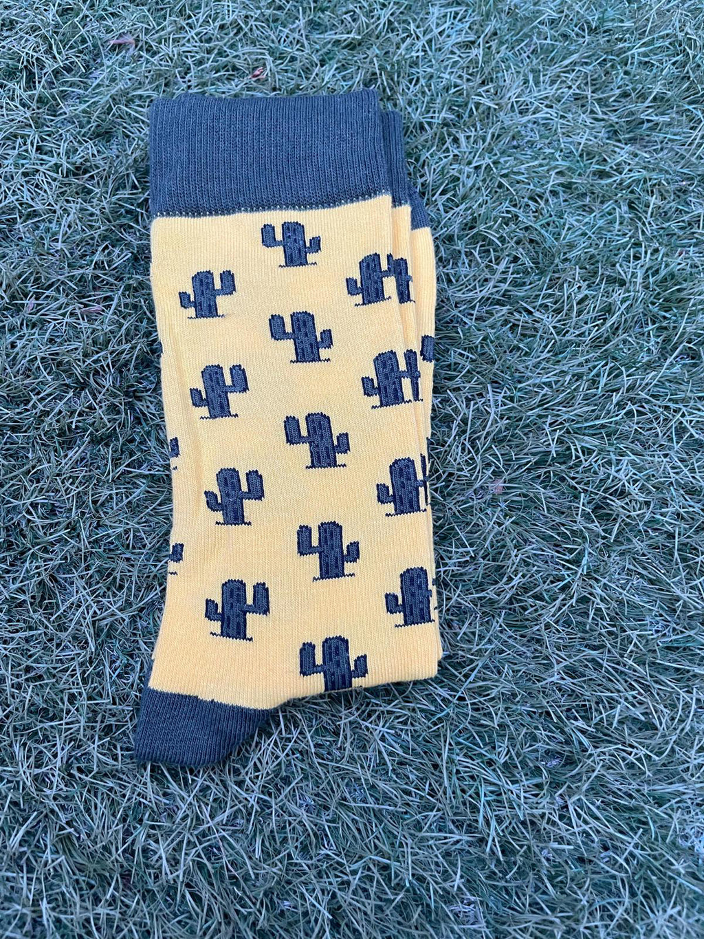 Calcetín Caña Media Amarilla Cáctus